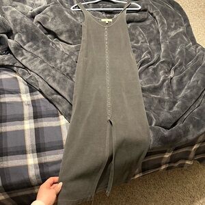 Grey slim fitting dress. Cute to wear a tshirt over it! Size small